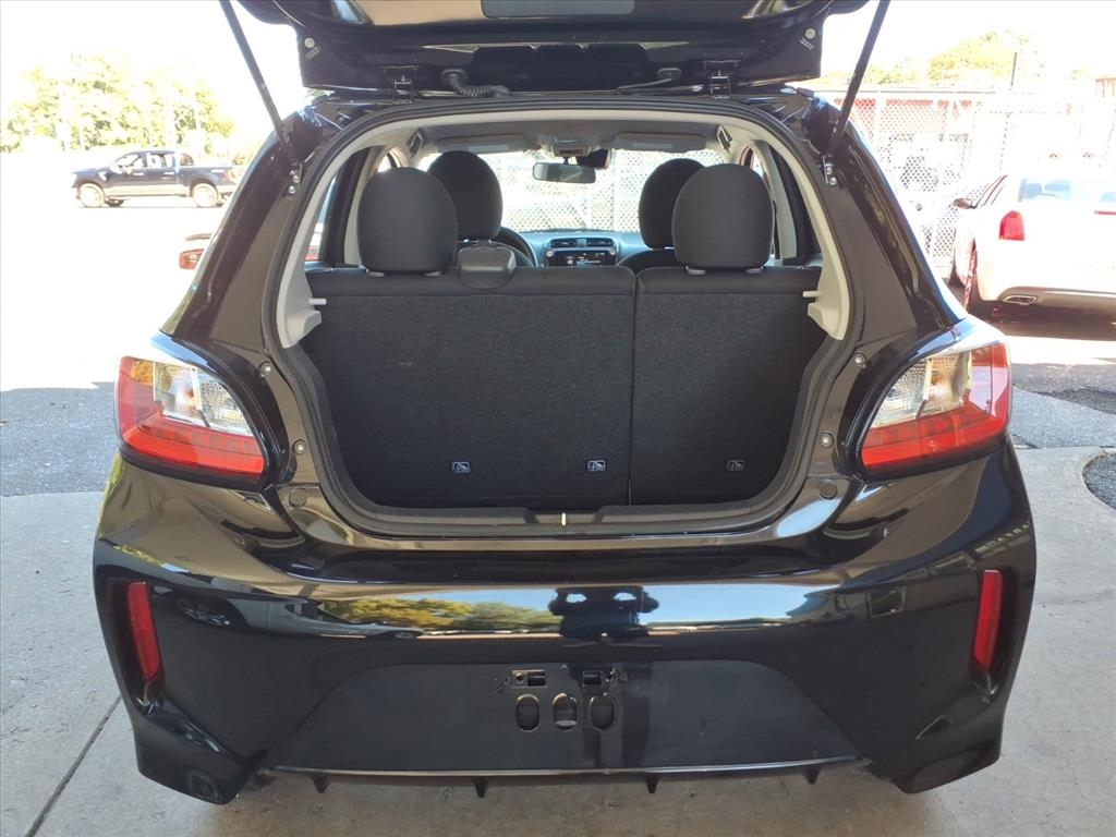 Mitsubishi Mirage  2024