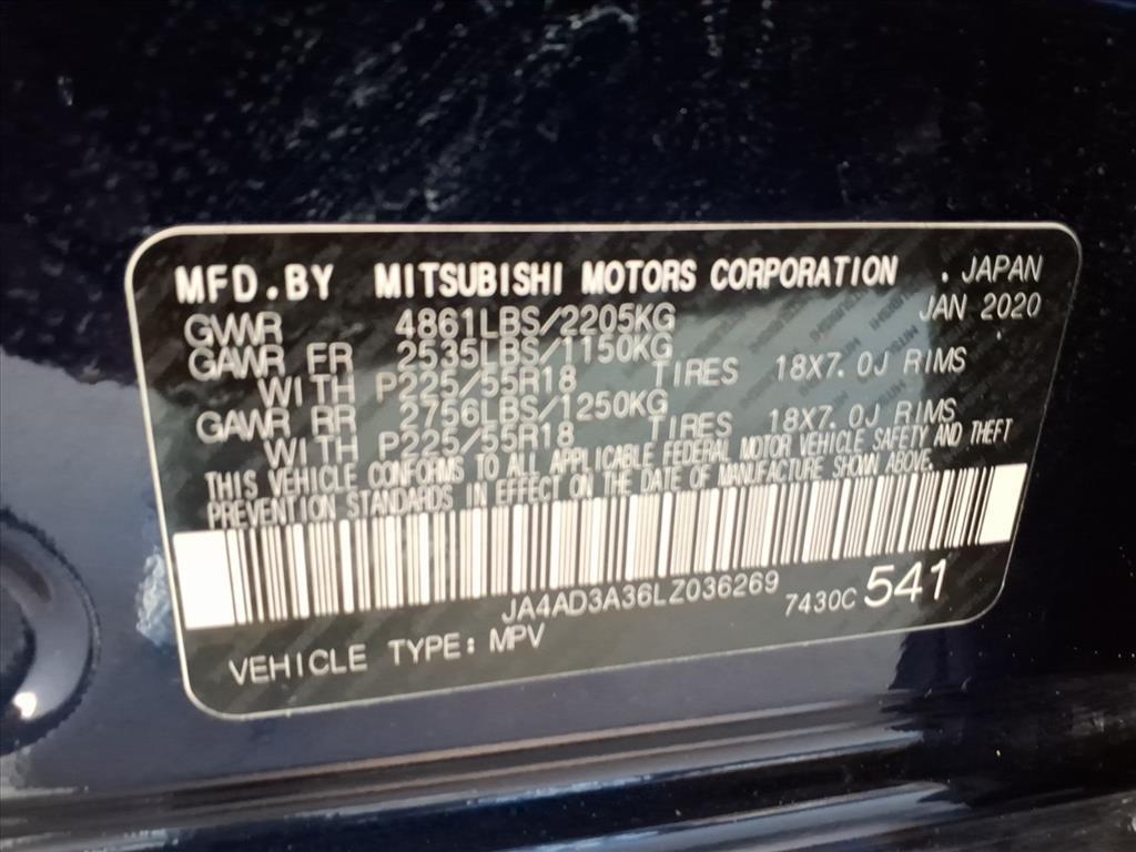 Mitsubishi Outlander  2020