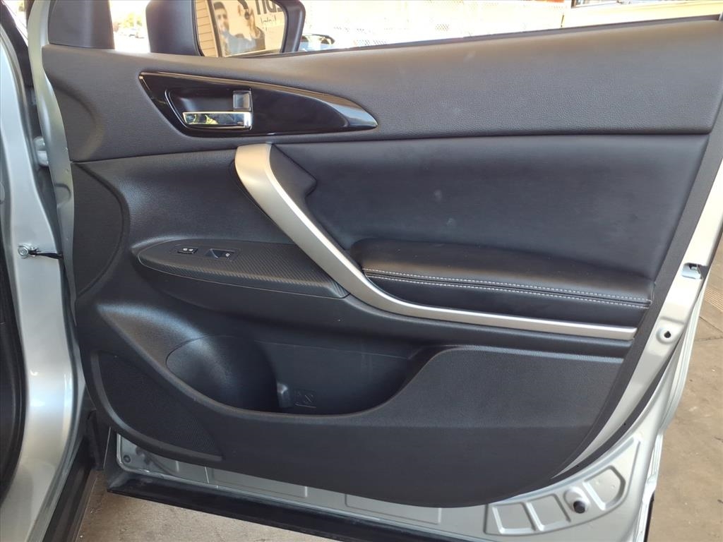 Mitsubishi Eclipse Cross  2024 Mitsubishi Eclipse Cross  2024