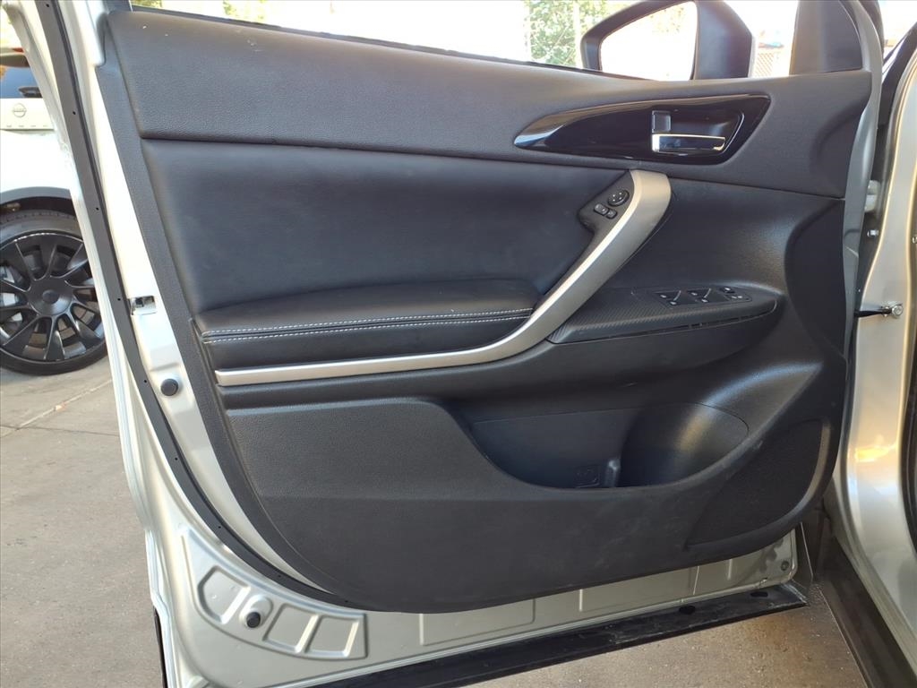 Mitsubishi Eclipse Cross  2024