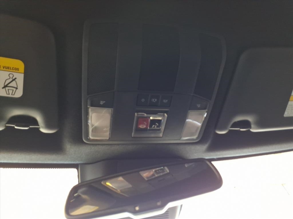 Mitsubishi Eclipse Cross  2024