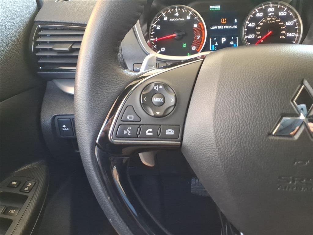 Mitsubishi Eclipse Cross  2024