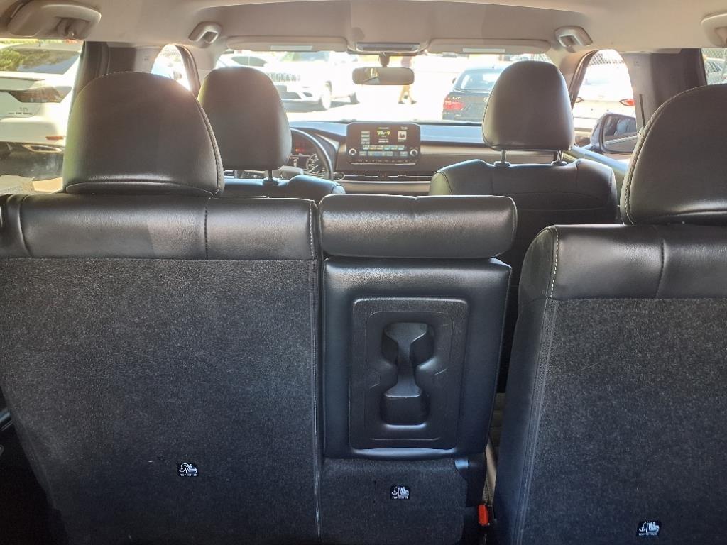 Mitsubishi Outlander  2024