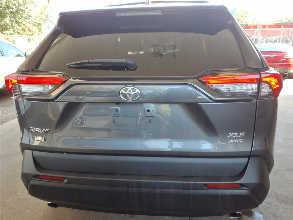 Toyota RAV4  2021 Toyota RAV4  2021