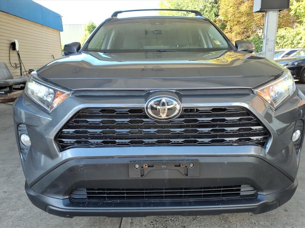 Toyota RAV4  2021