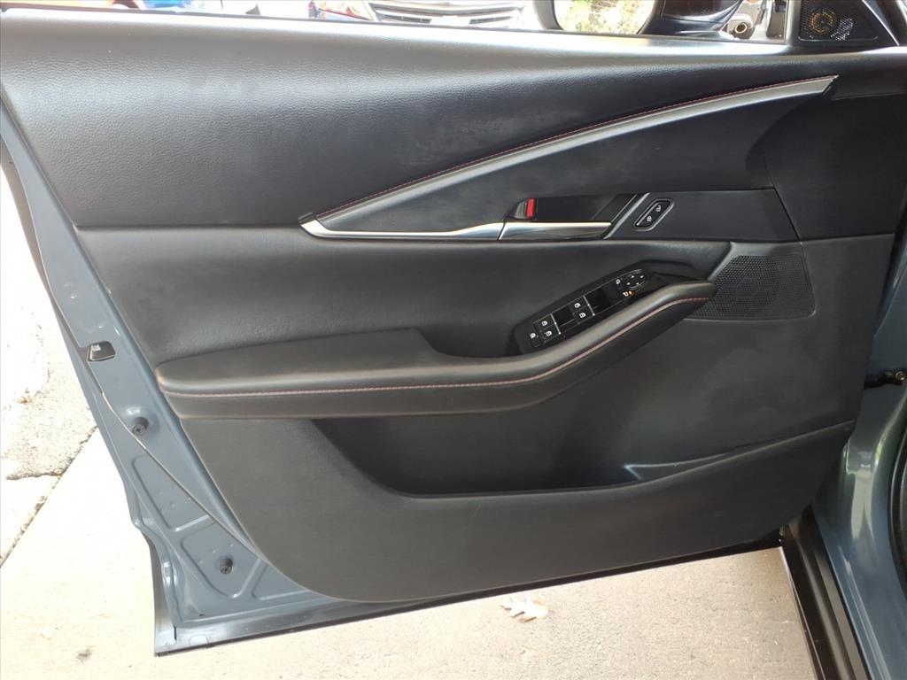 Mazda CX-30  2025