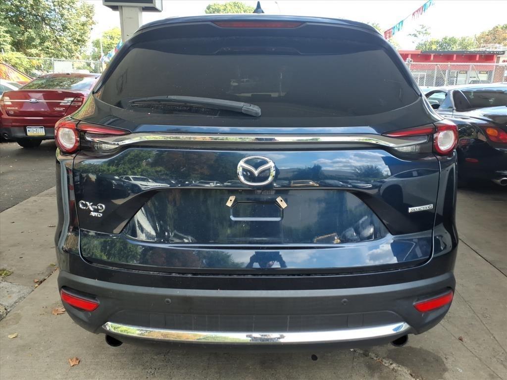 Mazda CX-9  2020
