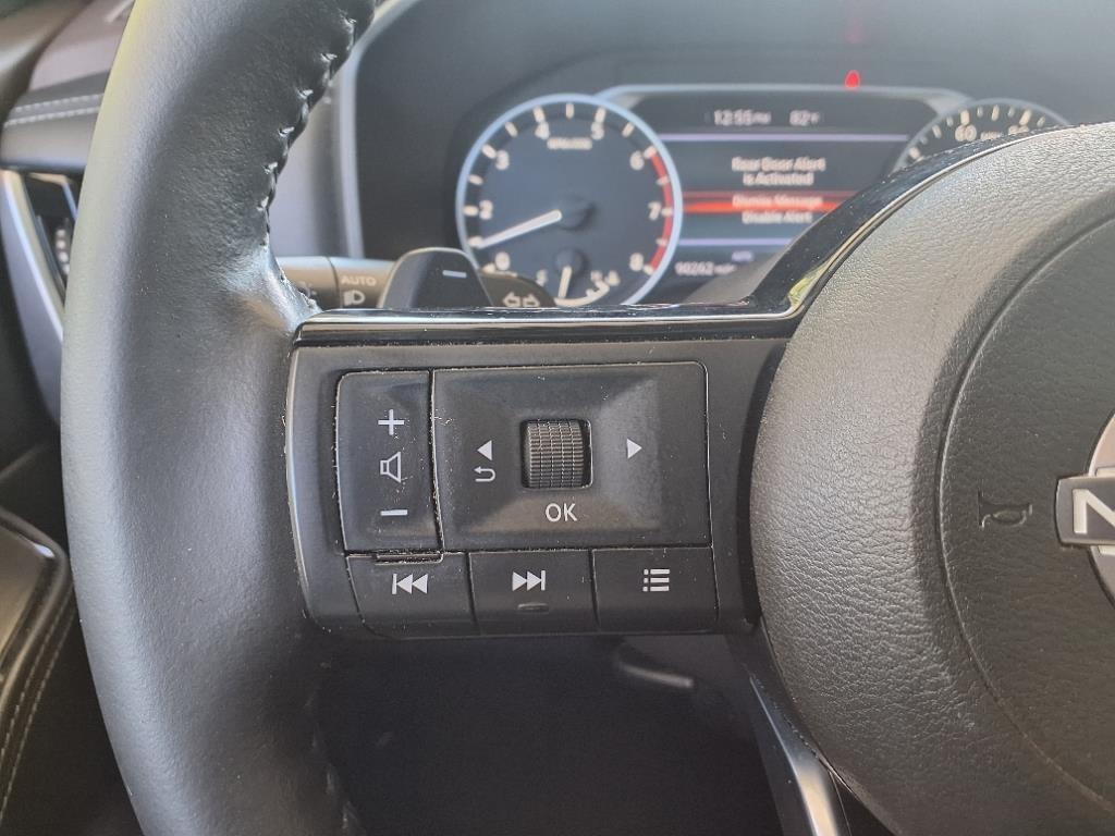 Nissan Rogue  2022