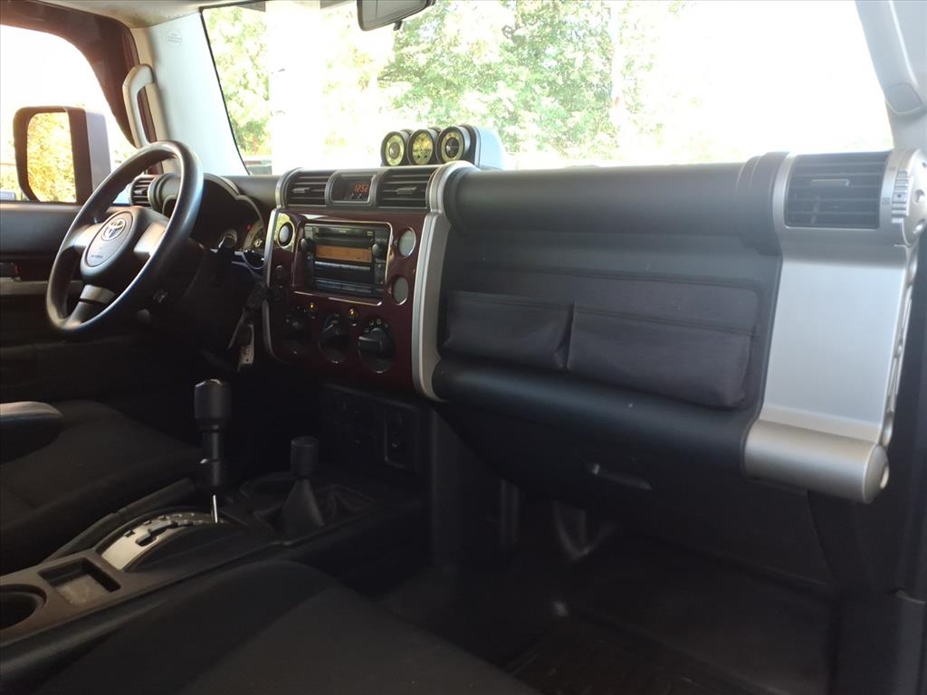 Toyota FJ Cruiser  2008 Toyota FJ Cruiser  2008