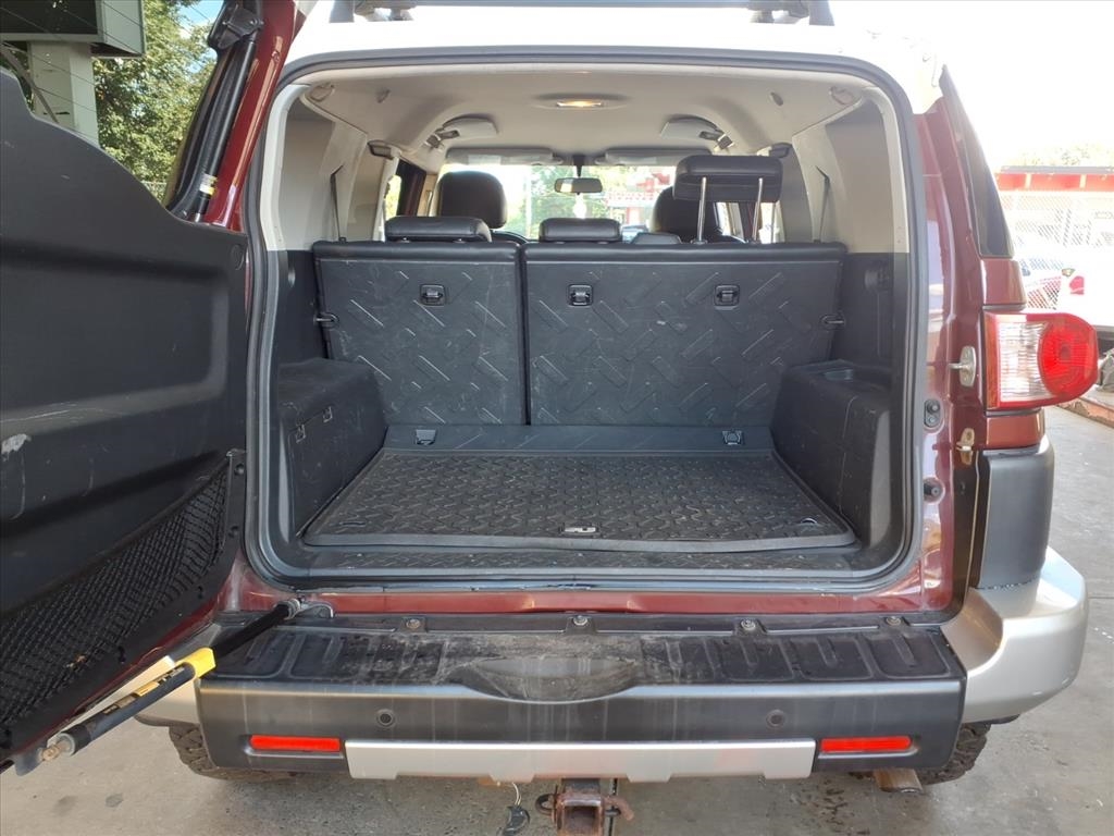 Toyota FJ Cruiser  2008 Toyota FJ Cruiser  2008