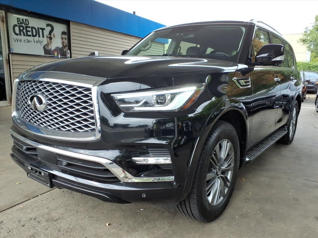 Infiniti QX80  2021