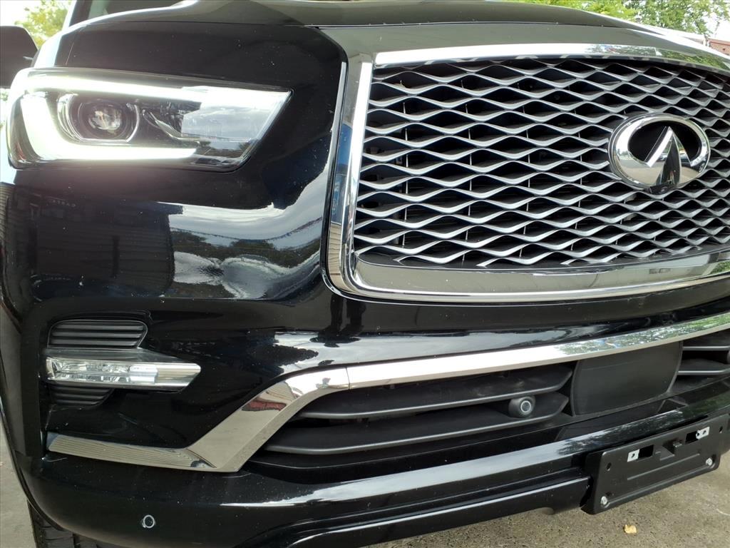 Infiniti QX80  2021