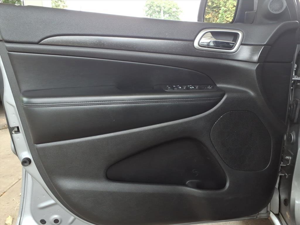 Jeep Grand Cherokee  2018