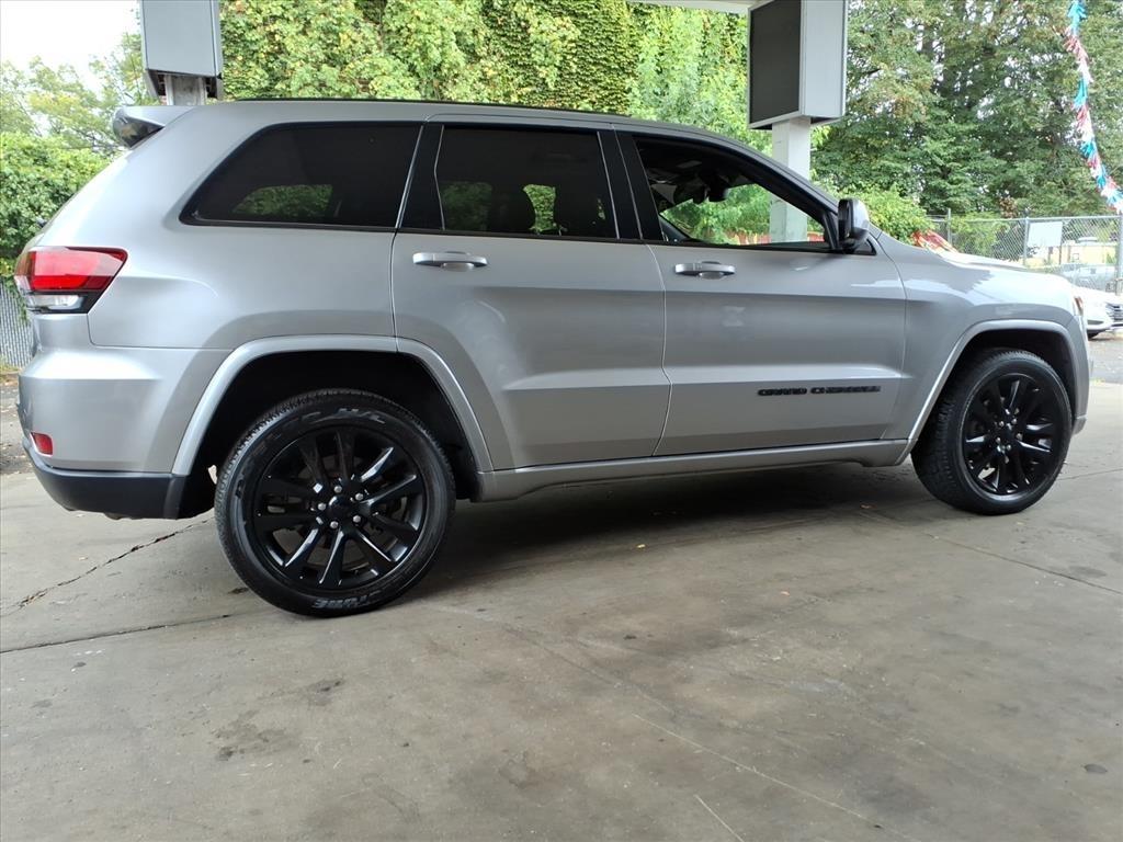 Jeep Grand Cherokee  2018