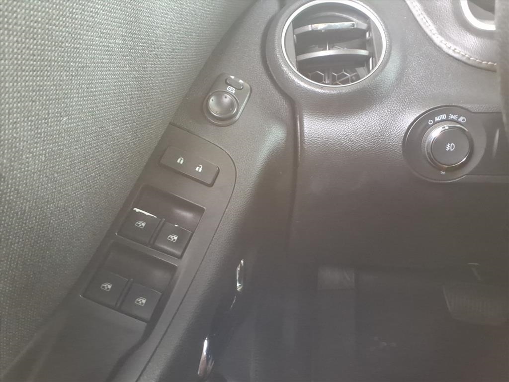 Chevrolet Camaro  2012