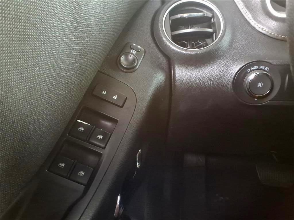 Chevrolet Camaro  2012