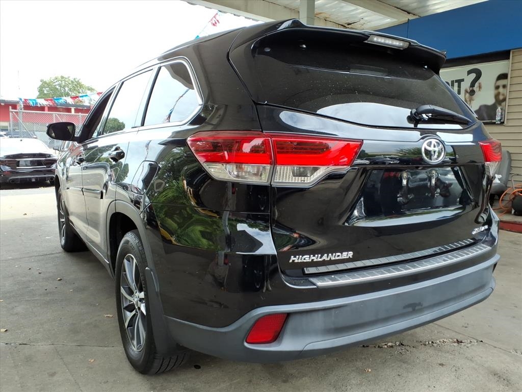 Toyota Highlander  2017 Toyota Highlander  2017