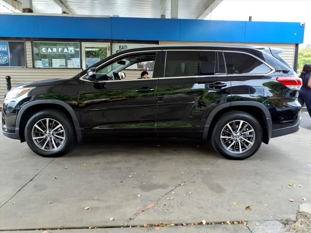 Toyota Highlander  2017