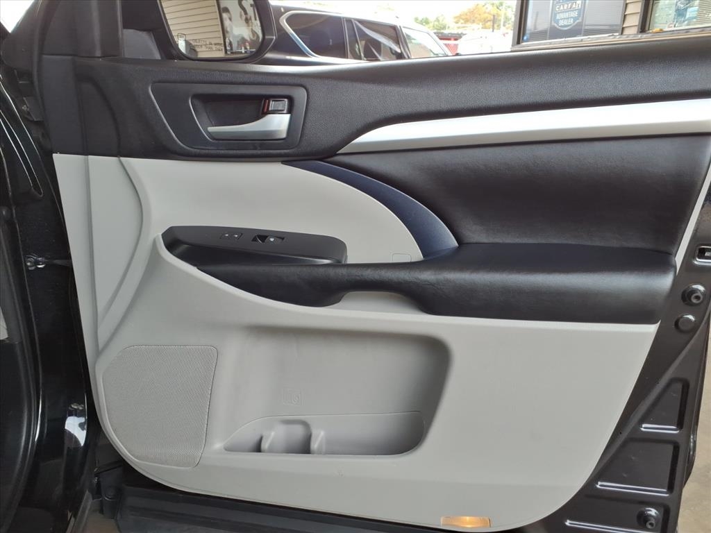 Toyota Highlander  2017