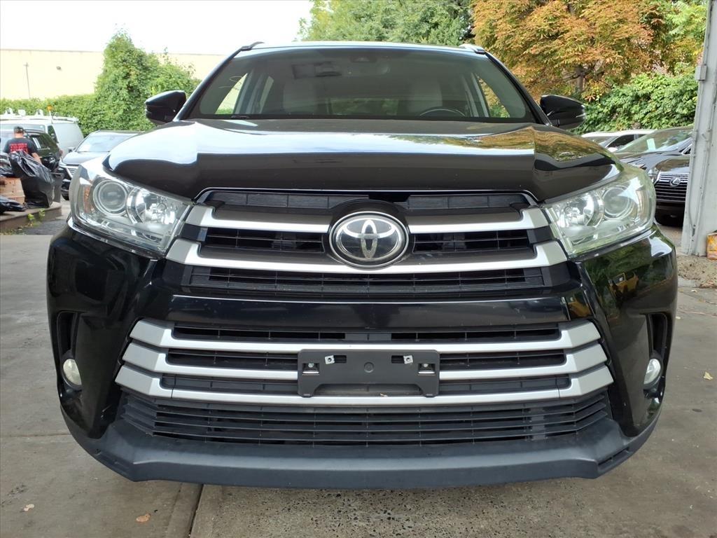 Toyota Highlander  2017