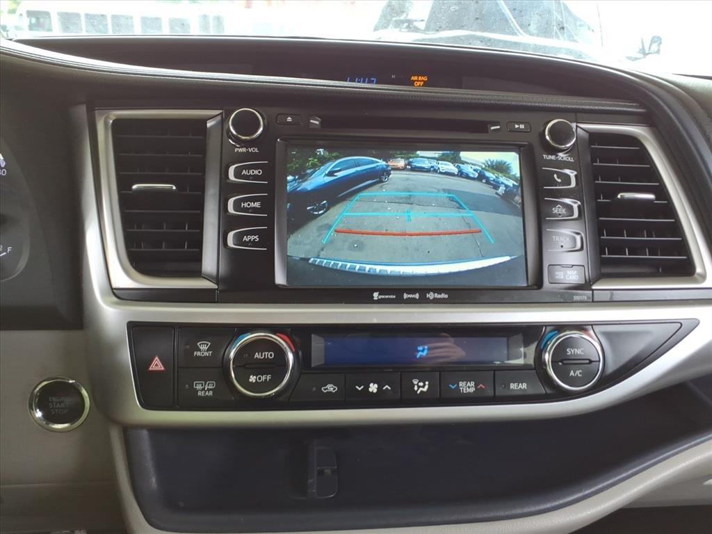 Toyota Highlander  2017
