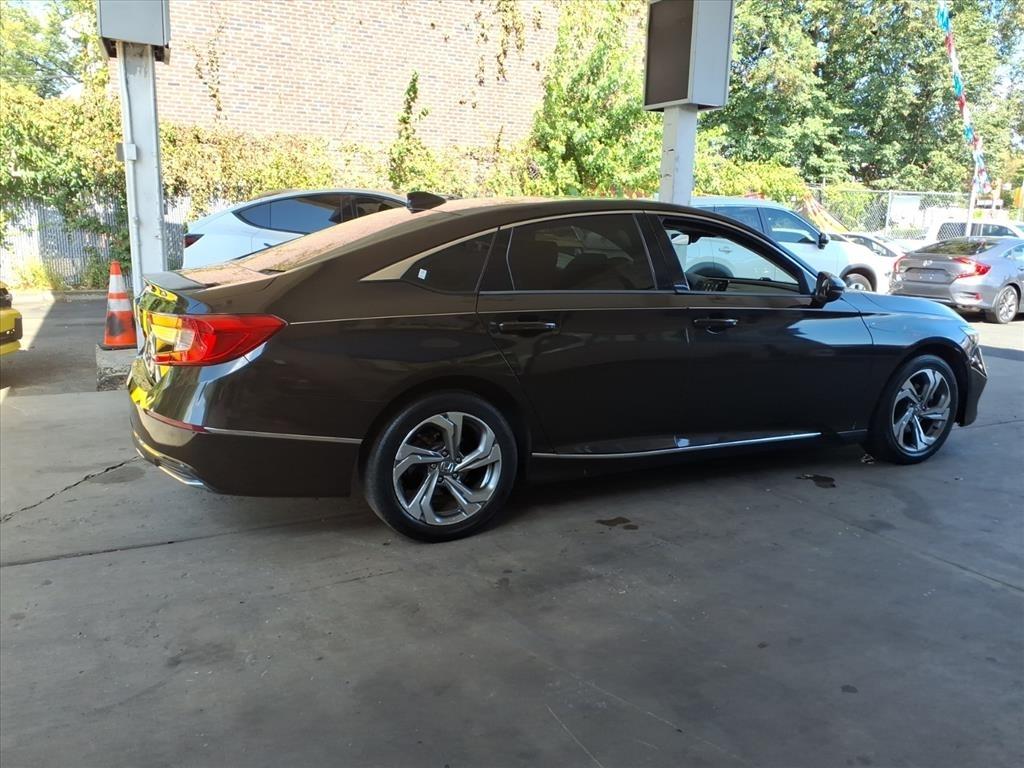 Honda Accord  2018