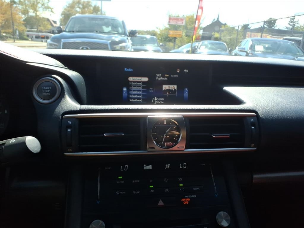 Lexus IS  2018 Lexus IS  2018