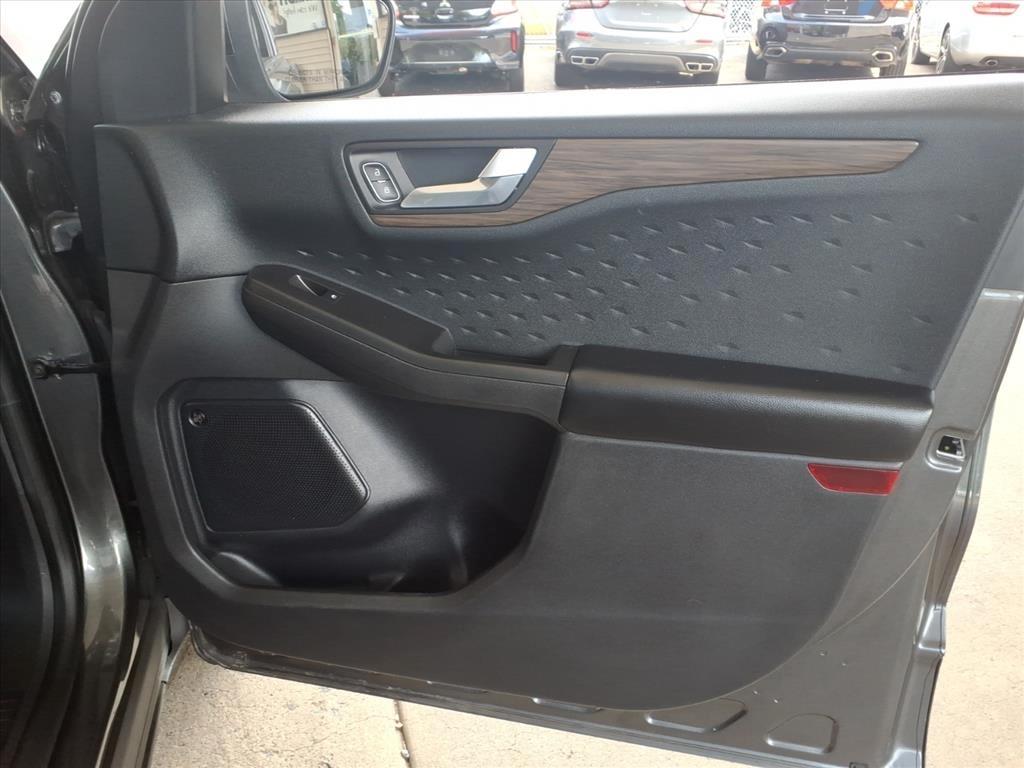 Ford Escape  2020