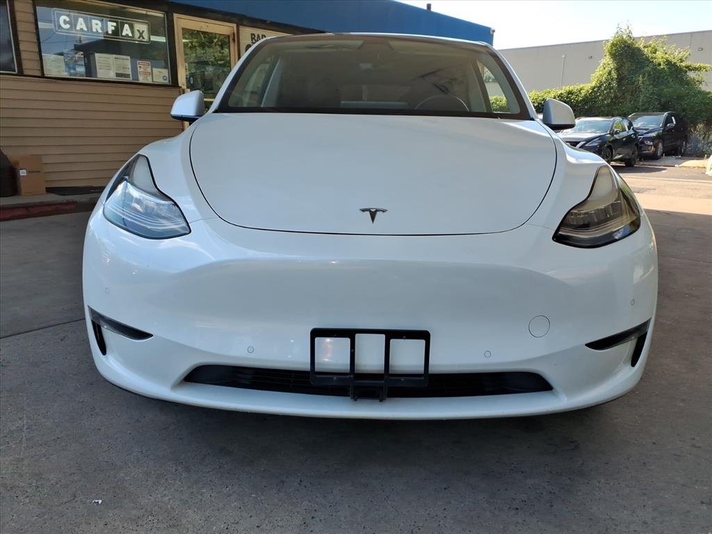 Tesla Model Y  2020
