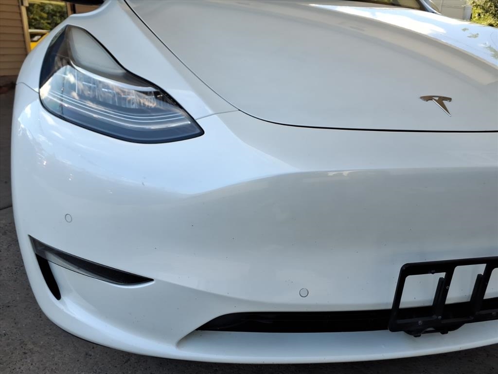 Tesla Model Y  2020