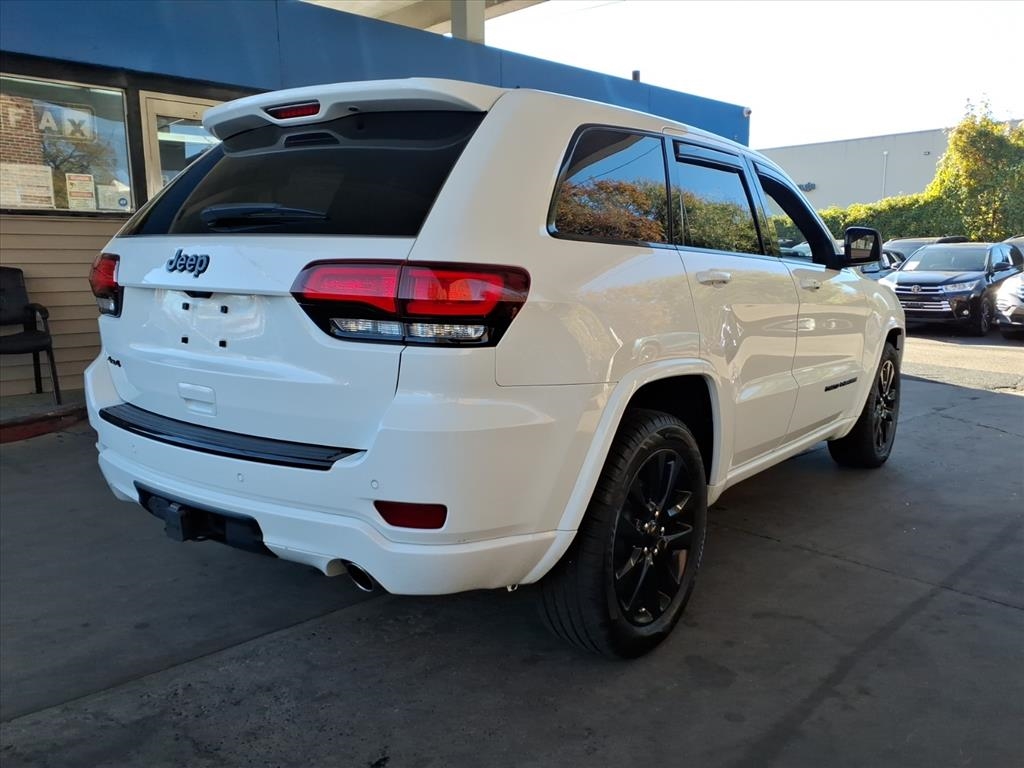 Jeep Grand Cherokee  2017