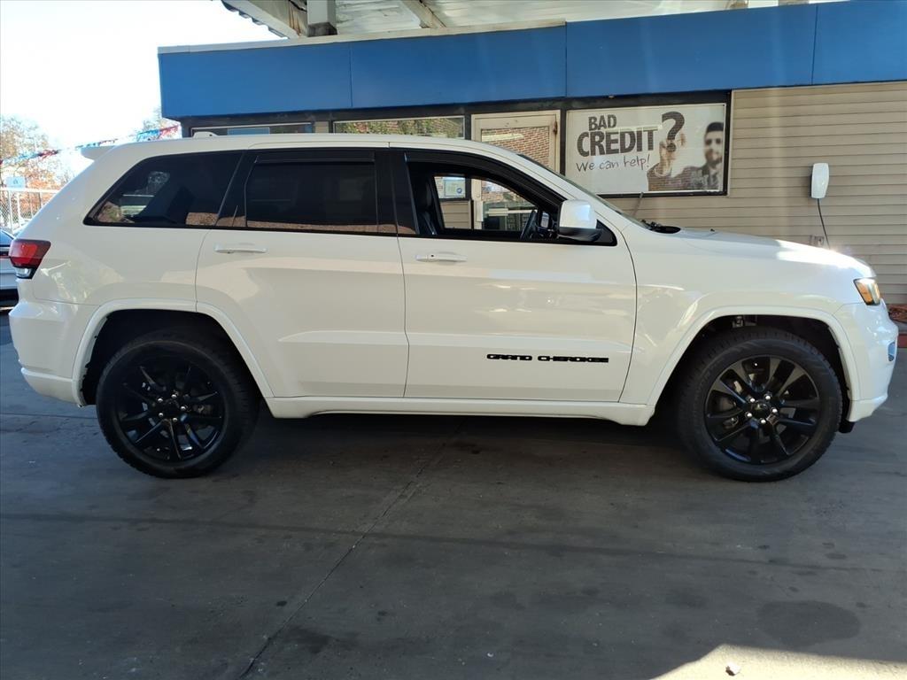 Jeep Grand Cherokee  2017