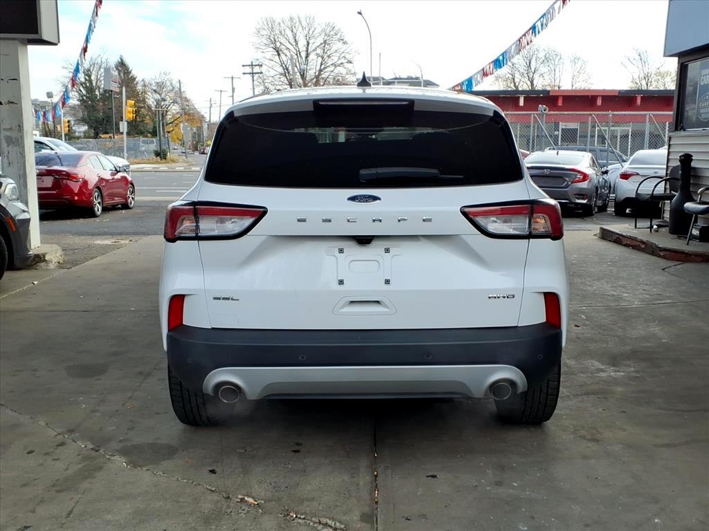 Ford Escape  2022