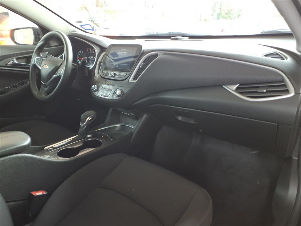 Chevrolet Malibu  2025