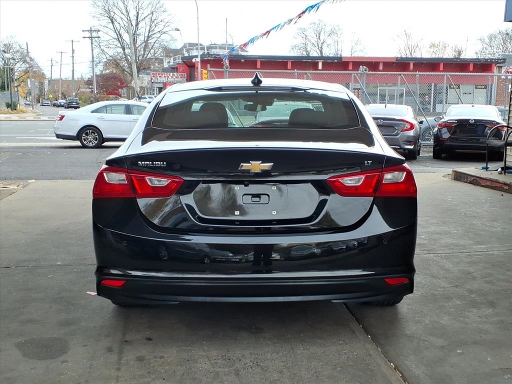 Chevrolet Malibu  2025