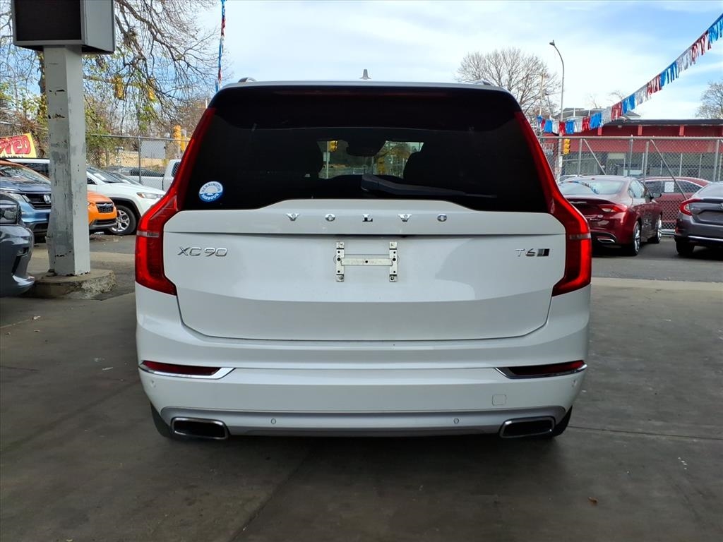 Volvo XC90  2018