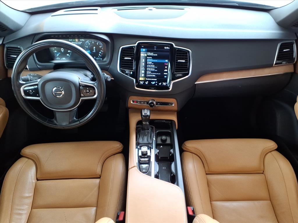 Volvo XC90  2018