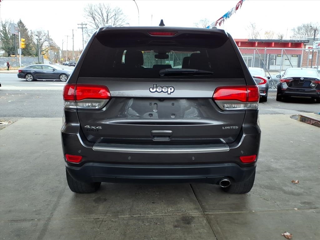 2017 Jeep Grand Cherokee Limited photo 4