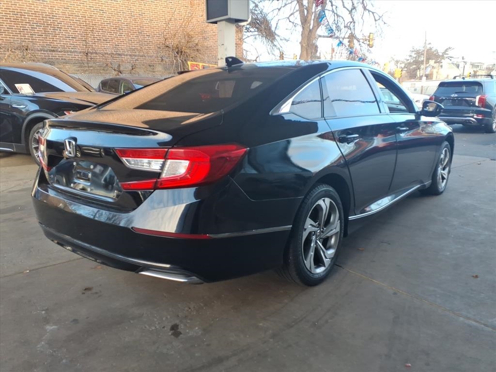 Honda Accord  2018