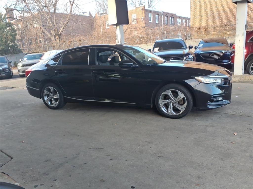 Honda Accord  2018