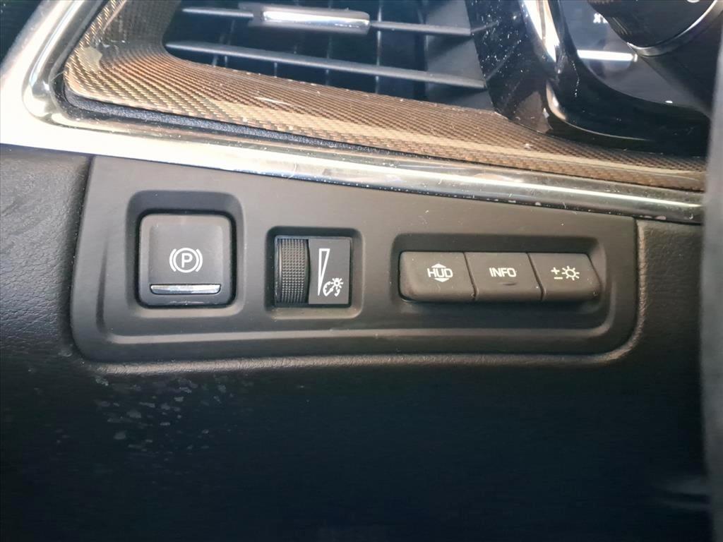 Cadillac XT5  2018