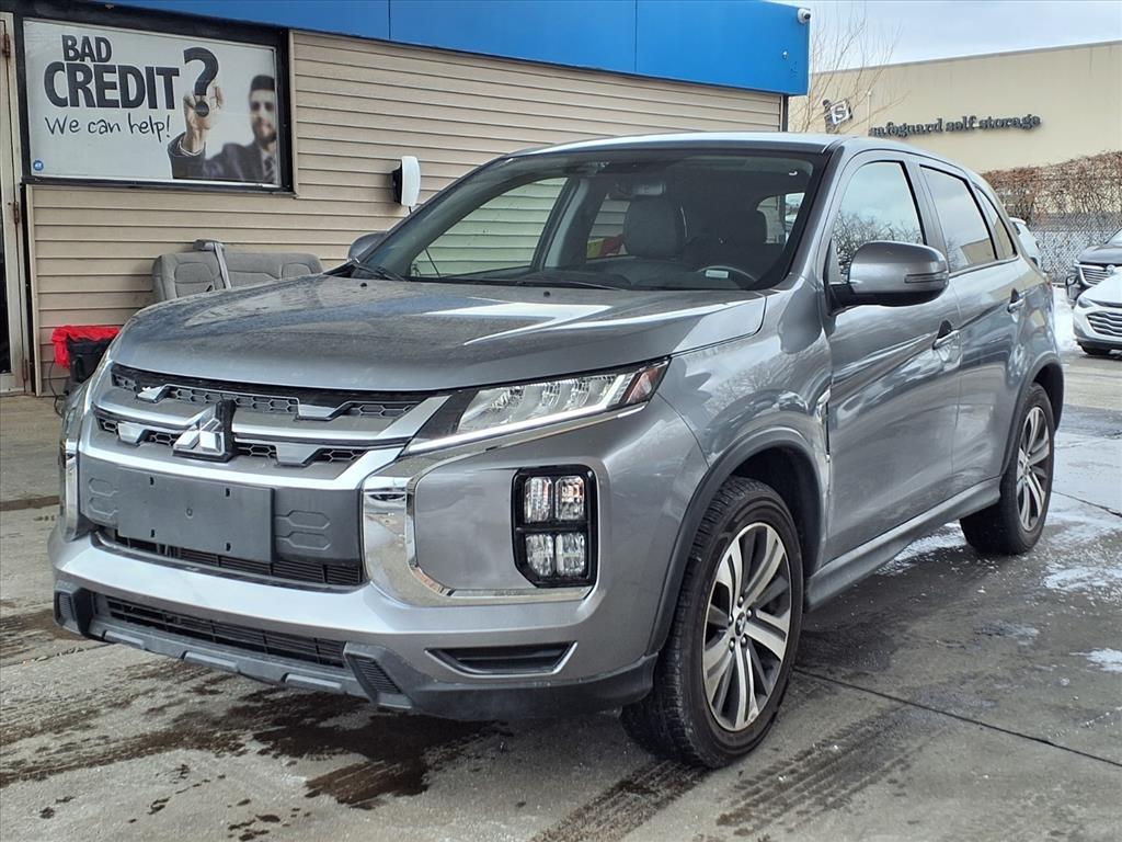 Mitsubishi Outlander Sport  2024