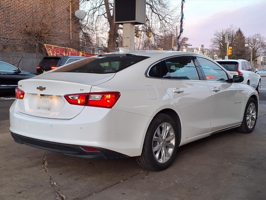 Chevrolet Malibu  2024