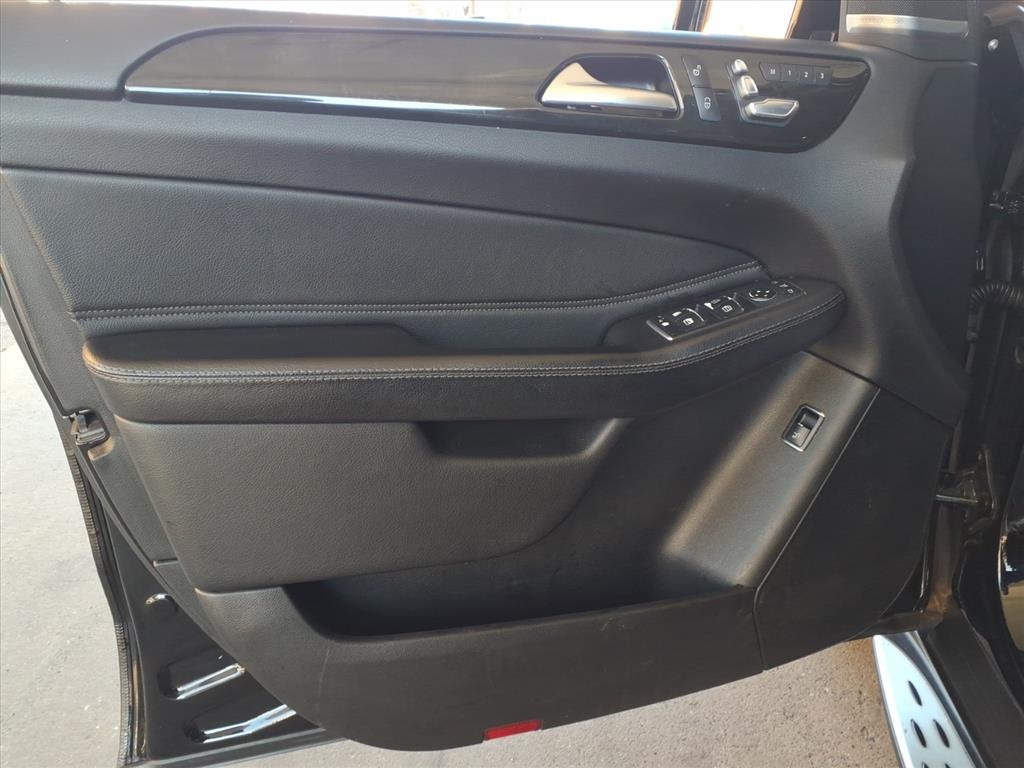 Mercedes-Benz GLE  2018