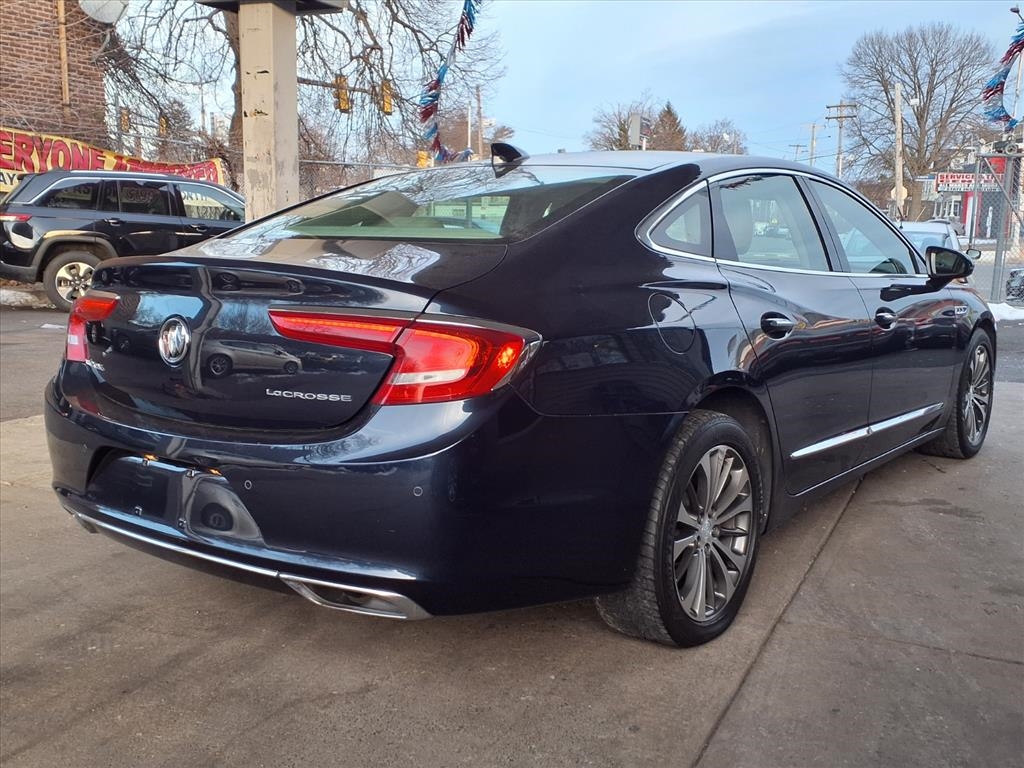 Buick LaCrosse  2017