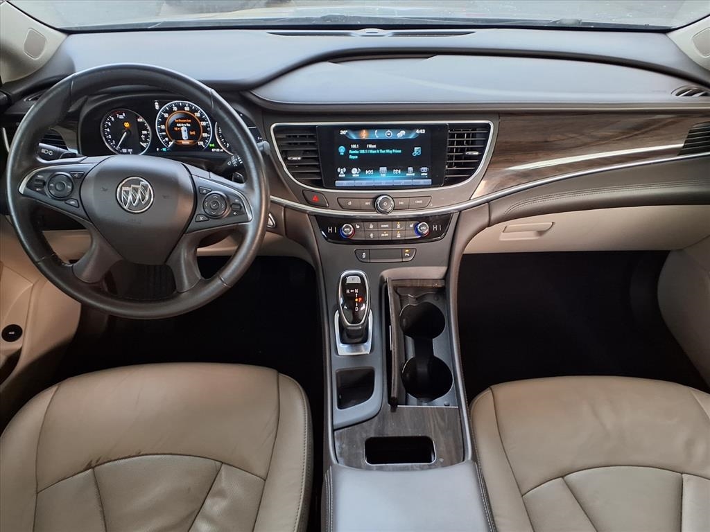 Buick LaCrosse  2017