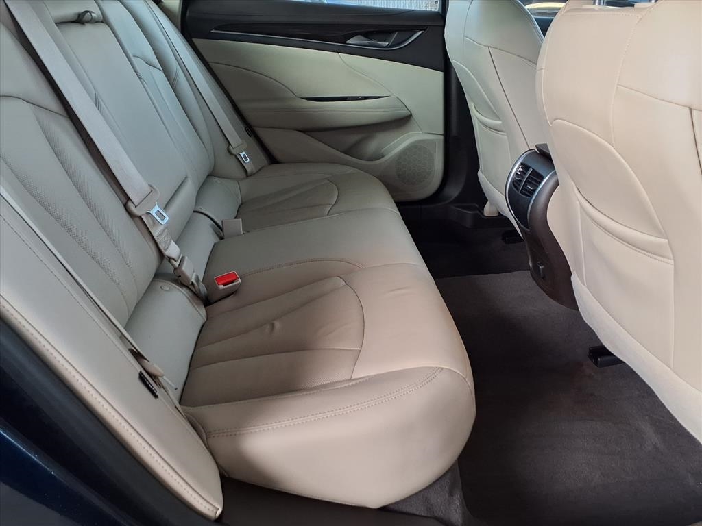 Buick LaCrosse  2017