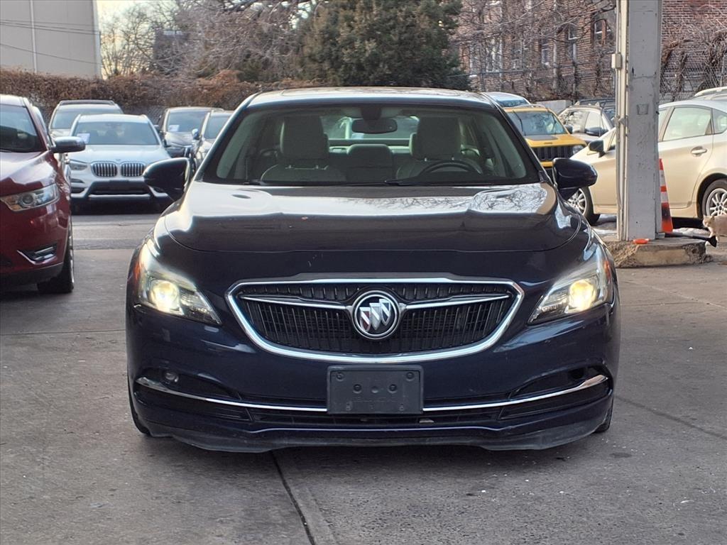 Buick LaCrosse  2017