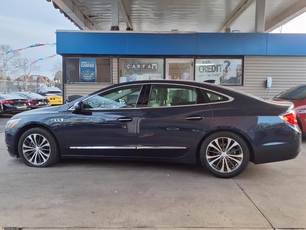 Buick LaCrosse  2017
