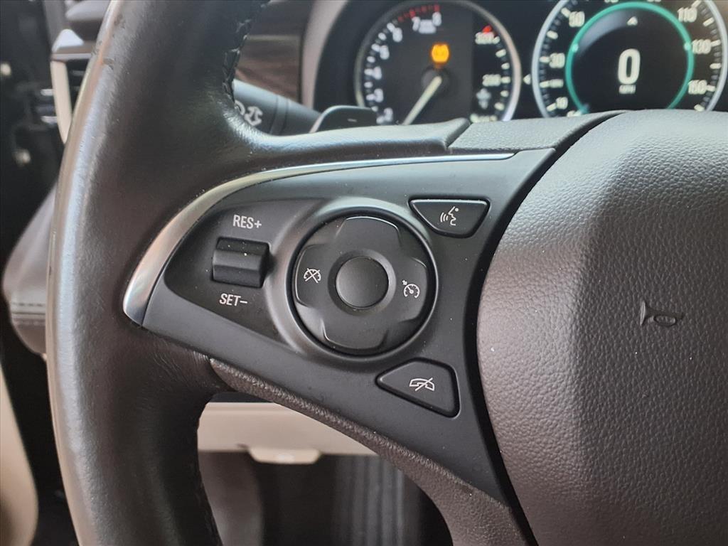 Buick LaCrosse  2017